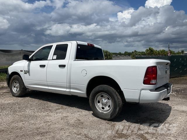 RAM 1500 Bestelwagens met open laadbak