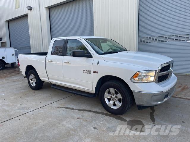 RAM 1500 Bestelwagens met open laadbak