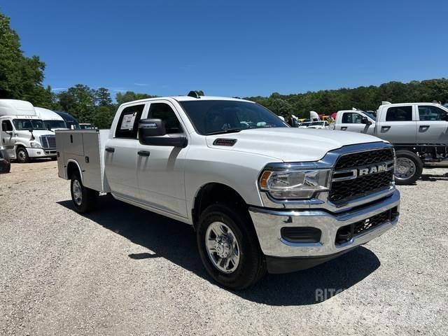 RAM 2500 Bestelwagens met open laadbak