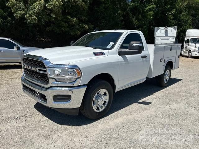 RAM 2500 Bestelwagens met open laadbak