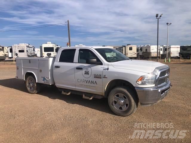 RAM 2500 Bestelwagens met open laadbak