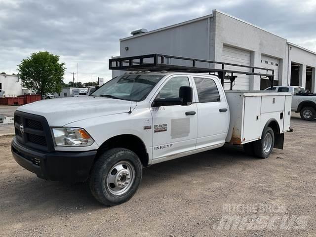 RAM 3500 Bestelwagens met open laadbak