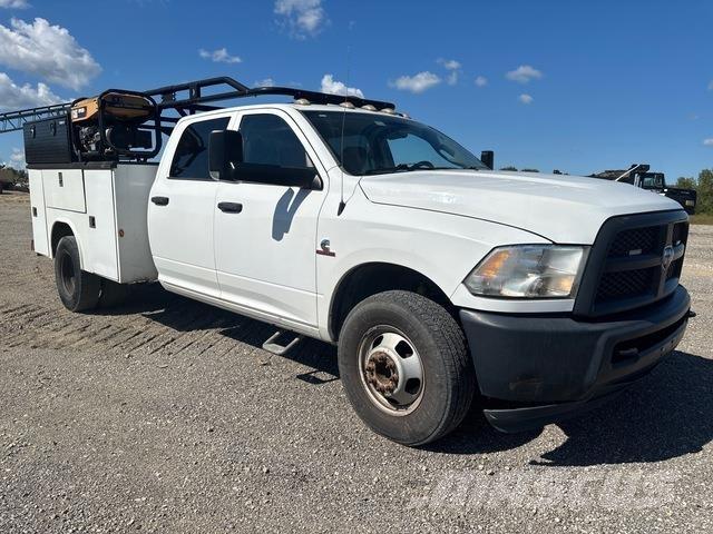 RAM 3500 Bestelwagens met open laadbak