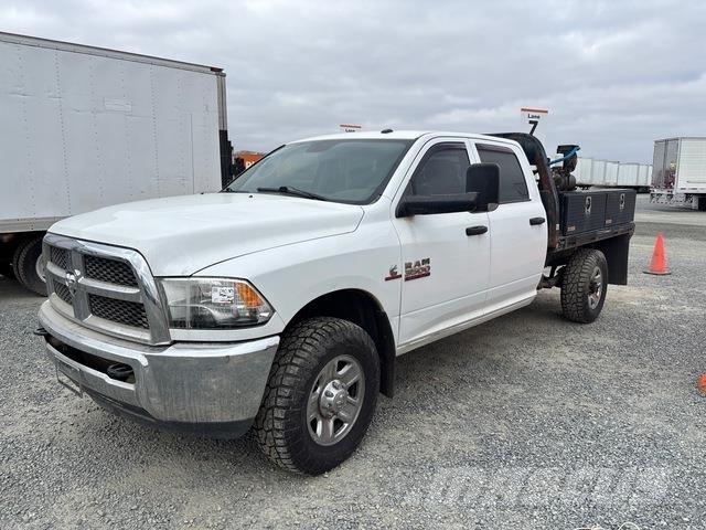 RAM 3500 Platte bakwagens