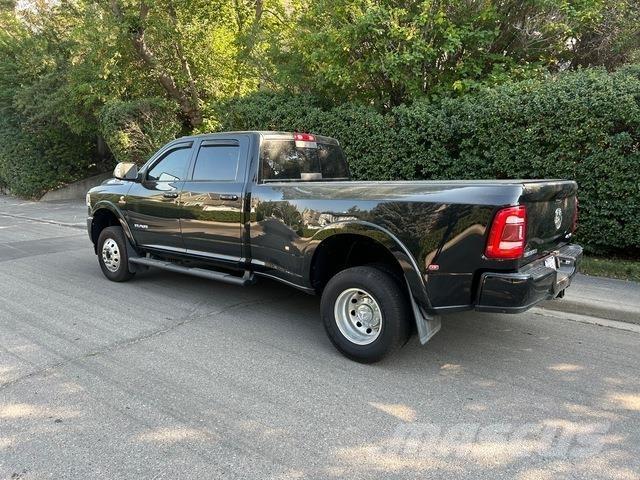 RAM 3500 Bestelwagens met open laadbak
