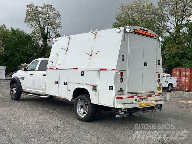RAM 4500 Bestelwagens met open laadbak