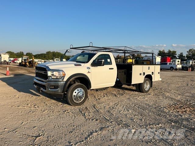 RAM 4500 Bestelwagens met open laadbak