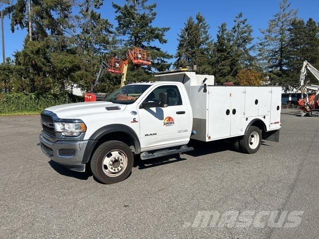 RAM 5500 Bestelwagens met open laadbak