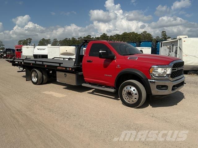 RAM 5500 Sleepwagens