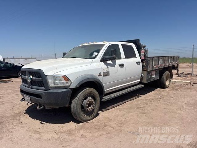 RAM 5500HD Platte bakwagens