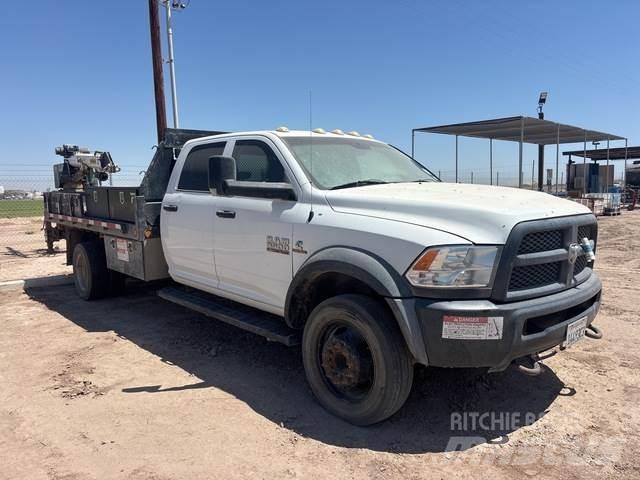 RAM 5500HD Platte bakwagens