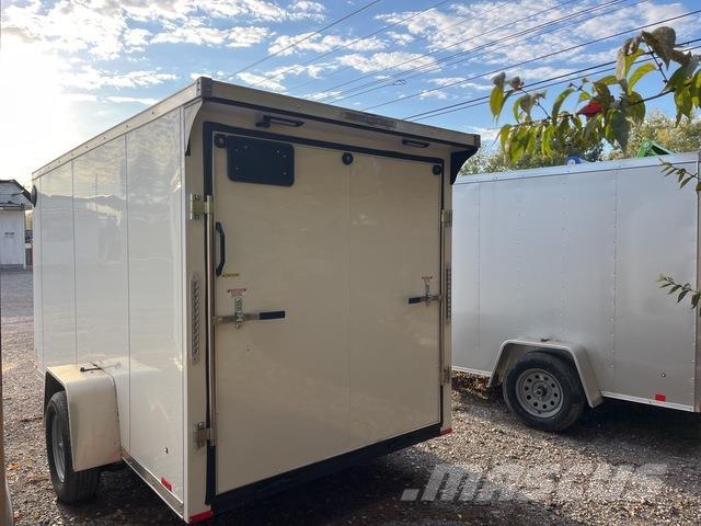 RC  Gesloten opbouw trailers