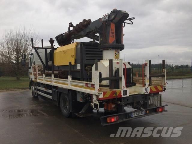 Renault D250 Mobiele Boorinstallatie