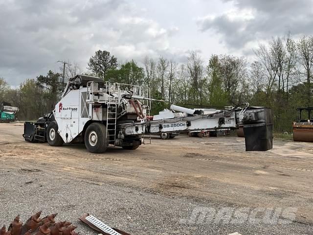 Roadtec 2500E Materiaal transport voertuigen