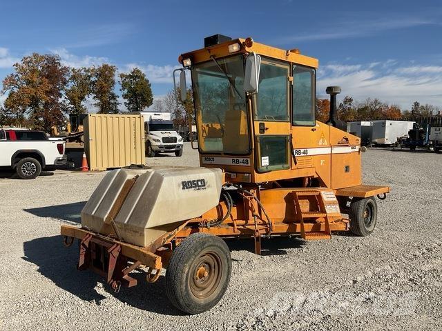 Rosco RB-48 Veegmachines voor binnen