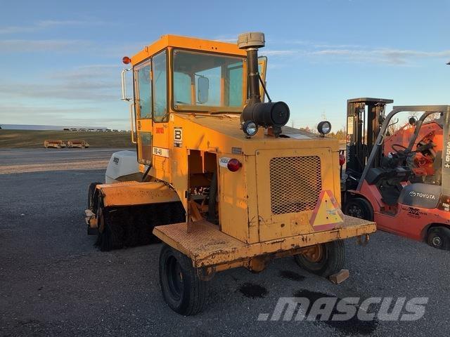 Rosco RB48 Veegmachines voor binnen