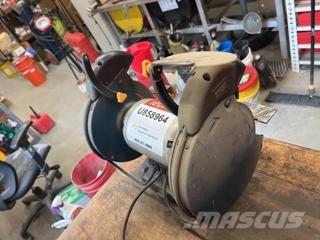  Ryobi BGH827 Frezen / Slijpmachines