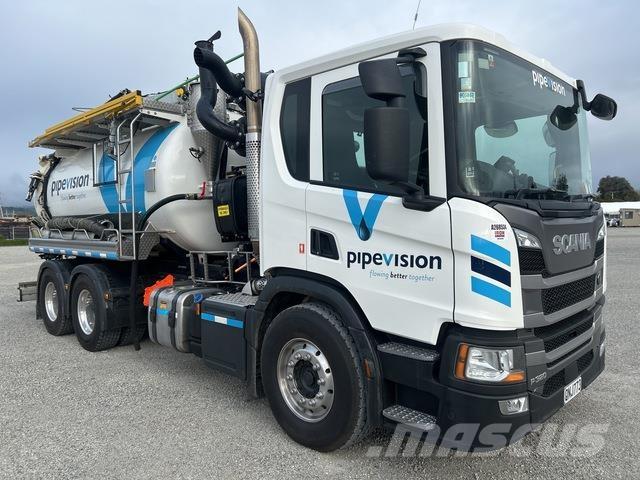 Scania P320 Kolkenzuigers