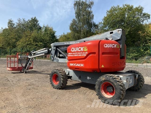 SkyJack SJ63 Knikarmhoogwerkers