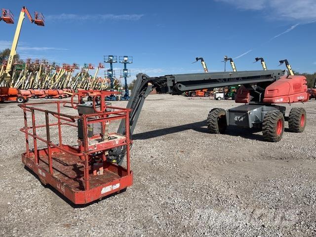 SkyJack SJ66T Telescoophoogwerkers