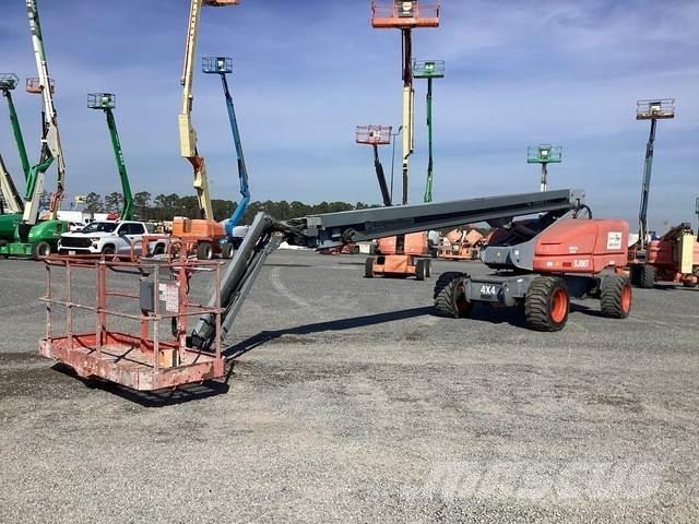 SkyJack SJ86T Telescoophoogwerkers