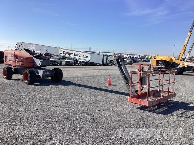 SkyJack SJ86T Telescoophoogwerkers