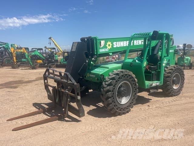 SkyTrak 8042 Verreikers
