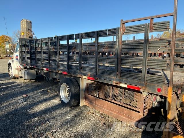 Sterling A6500 Platte bakwagens