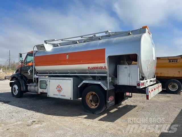 Sterling L7500 Tankwagen