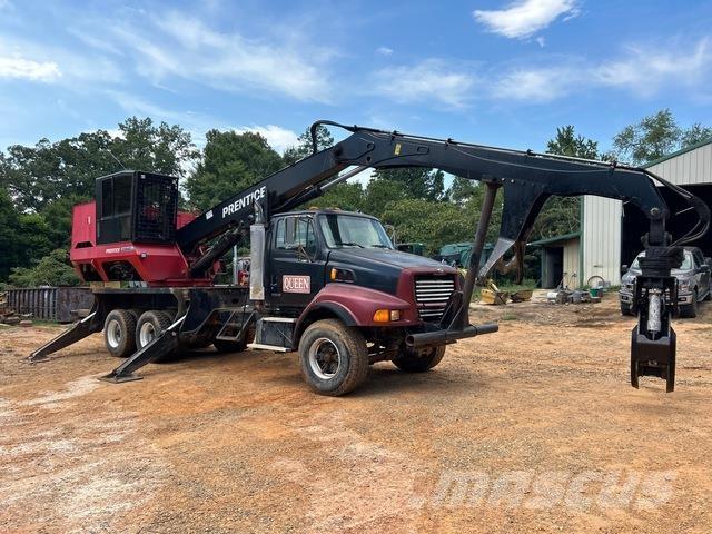 Sterling L8513 Hout-Bakwagens