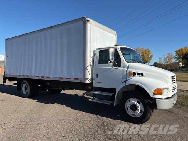 Sterling M7500 Bakwagens met gesloten opbouw