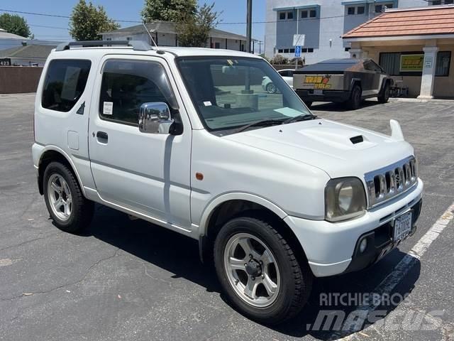 Suzuki Jimmy Auto's
