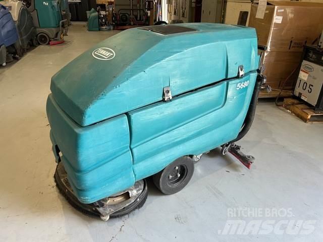 Tennant 5680 Schrobzuigmachines