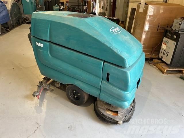 Tennant 5680 Schrobzuigmachines