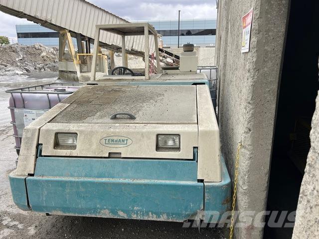 Tennant 800 Veegmachines voor binnen