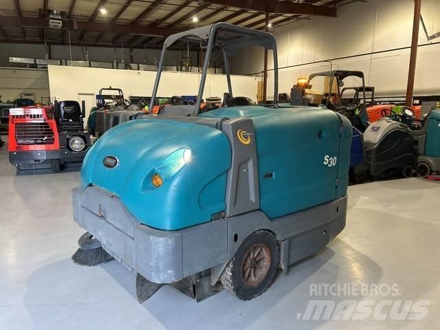 Tennant S30 Schrobzuigmachines