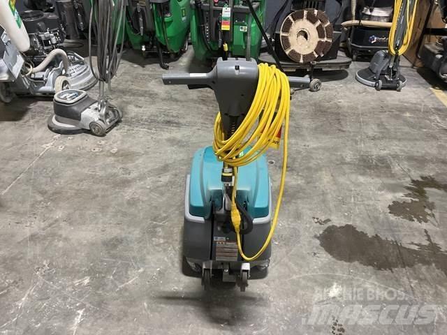 Tennant T1 Schrobzuigmachines