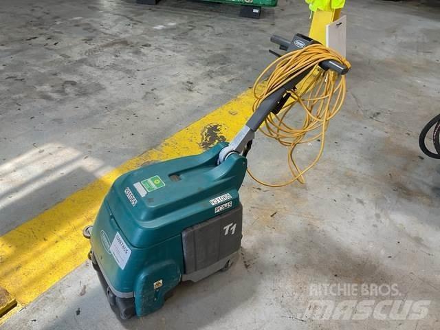 Tennant T1 Schrobzuigmachines
