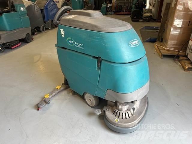 Tennant T5 Schrobzuigmachines