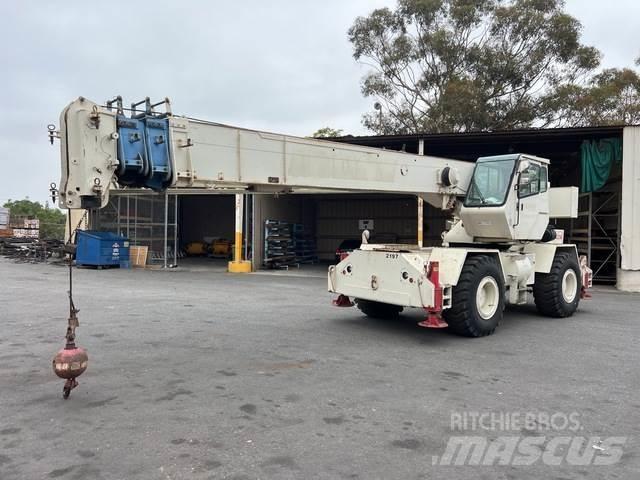 Terex RT 230 Ruw terrein kranen