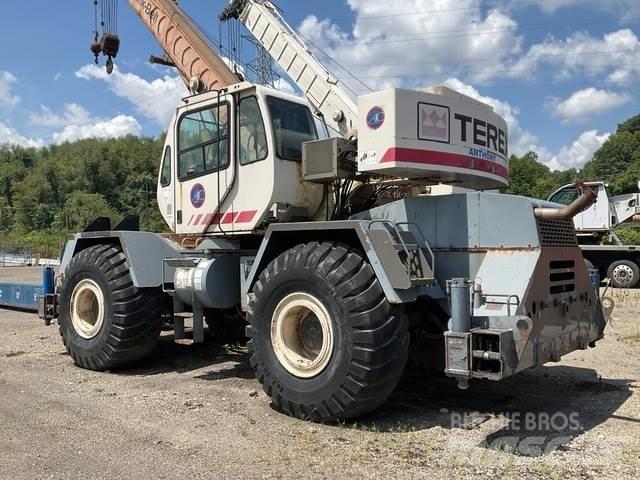 Terex RT335-1 Ruw terrein kranen