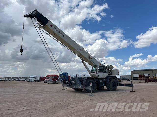 Terex RT555-2 Ruw terrein kranen