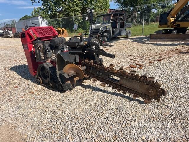 Toro TRX-300 Sleuvengravers