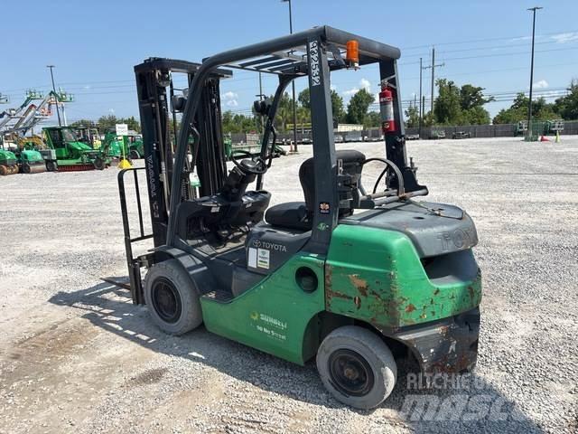 Toyota 7FGU25 Bouw - Overige