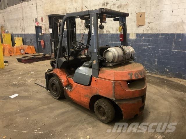 Toyota 7FGU25 Heftrucks overige