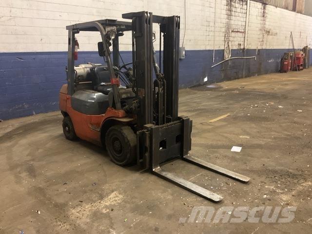 Toyota 7FGU25 Heftrucks overige