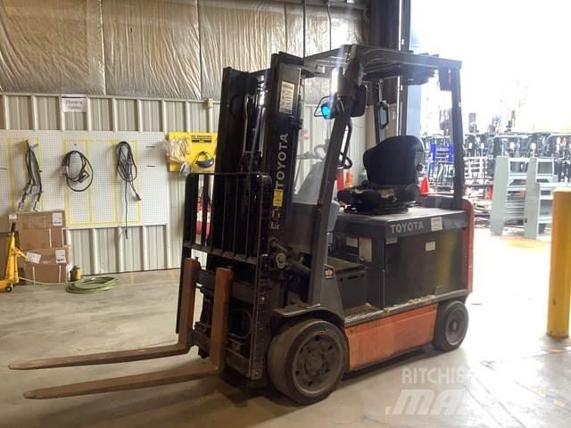 Toyota 8FBCU30 Elektrische heftrucks