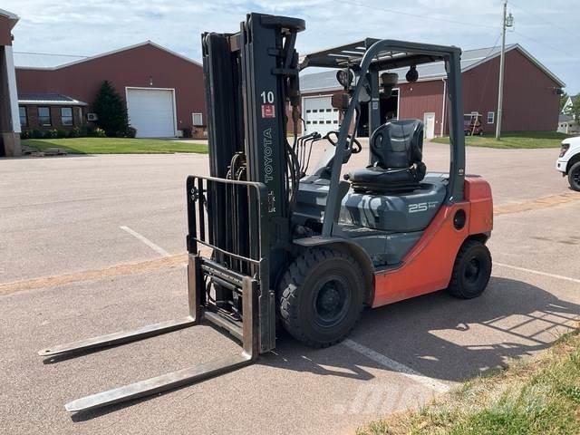 Toyota 8FDU25 Heftrucks overige