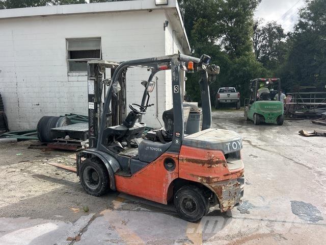 Toyota 8FDU25 Heftrucks overige
