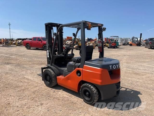 Toyota 8FDU30 Heftrucks overige